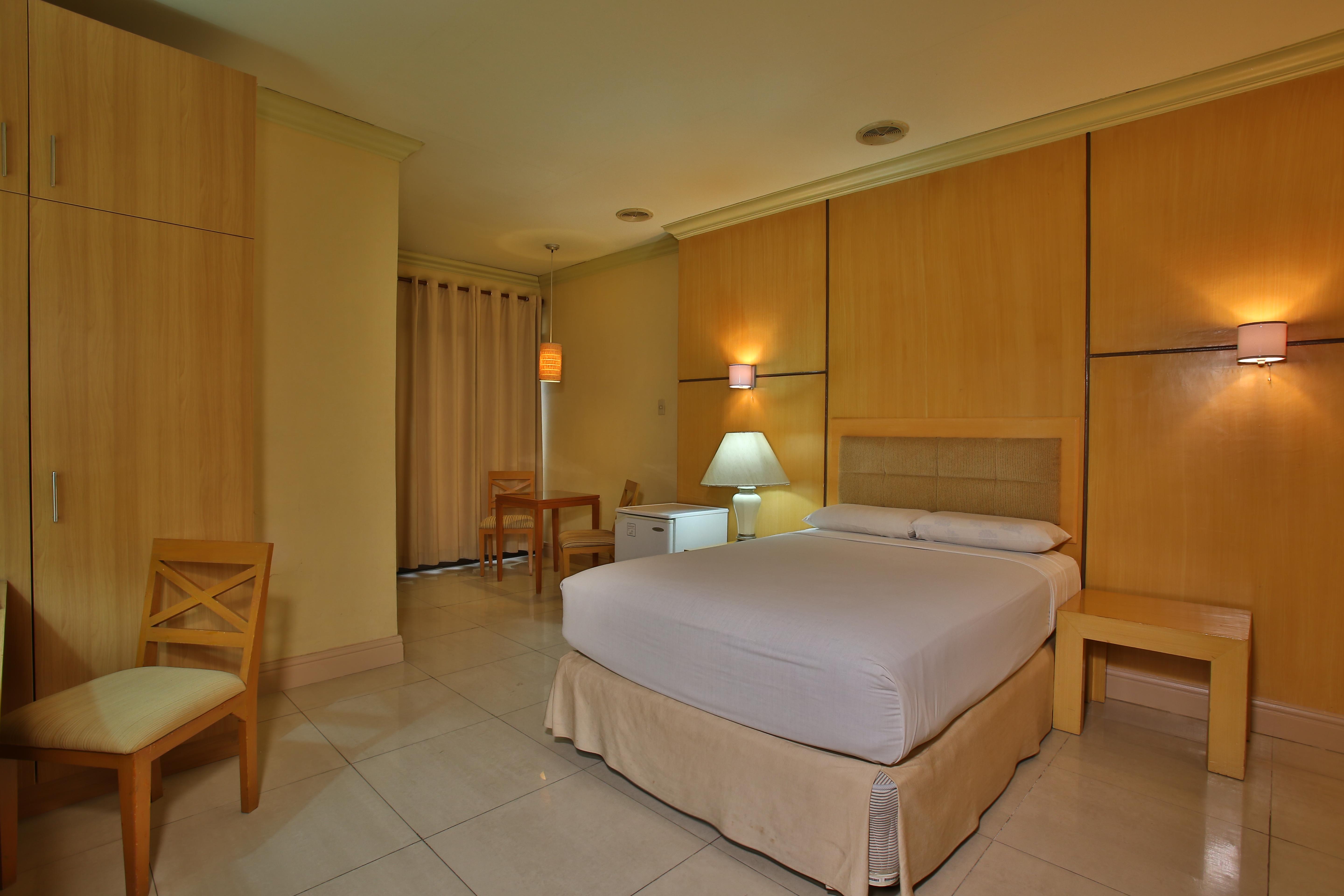 Crown Regency residencias Cebu Hotel Exterior foto